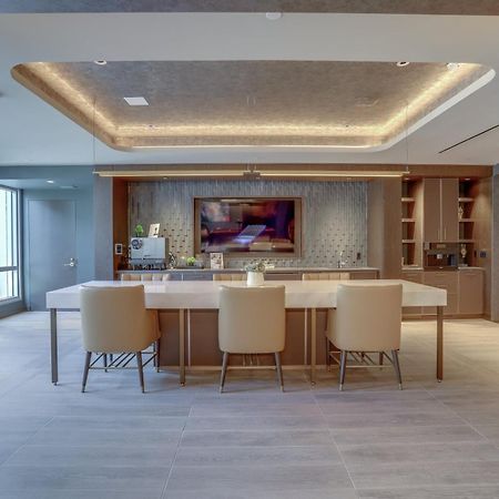 Stylish Condo At Clarendon With Rooftop Views Arlington Buitenkant foto