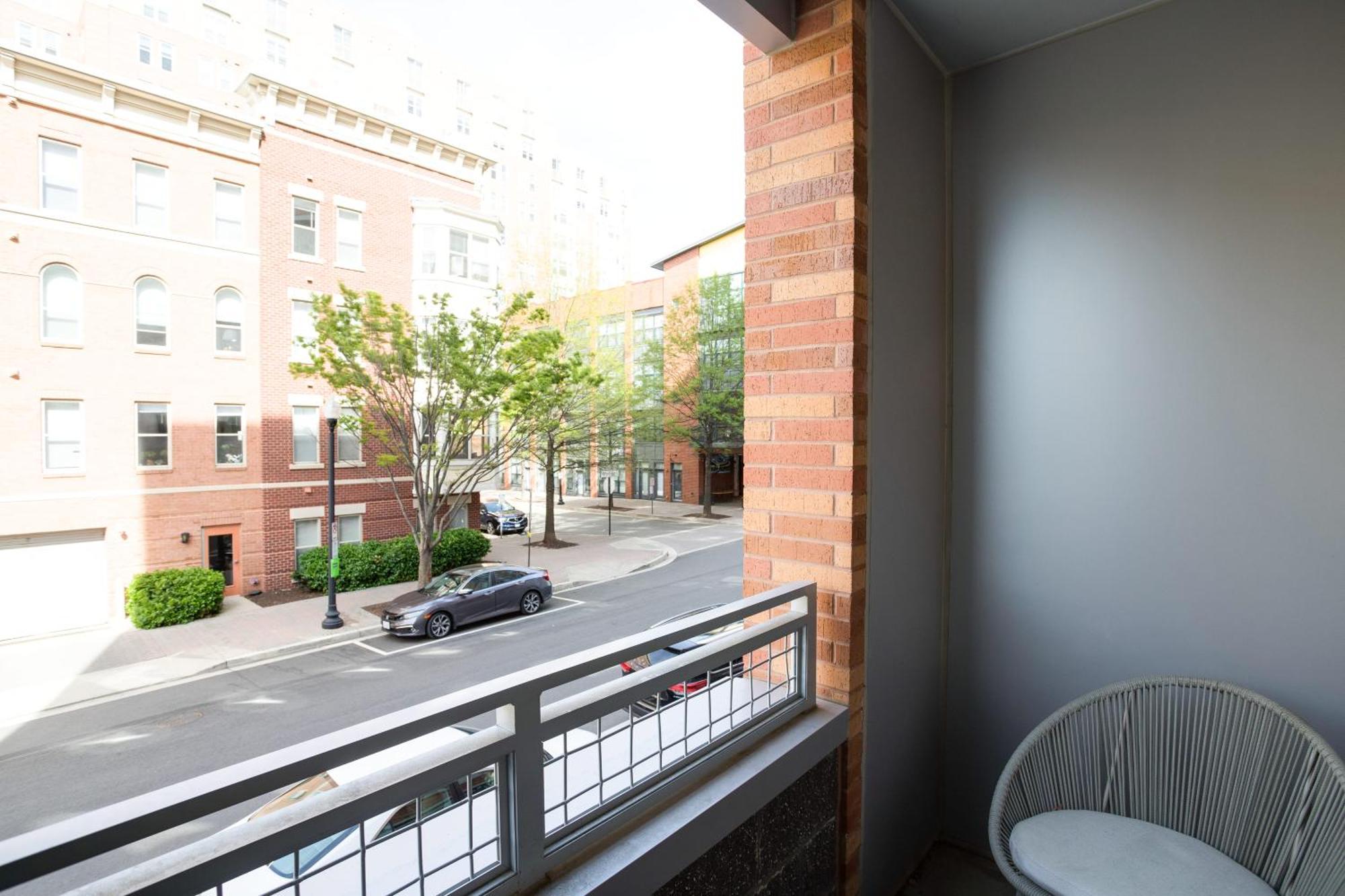 Stylish Condo At Clarendon With Rooftop Views Arlington Buitenkant foto
