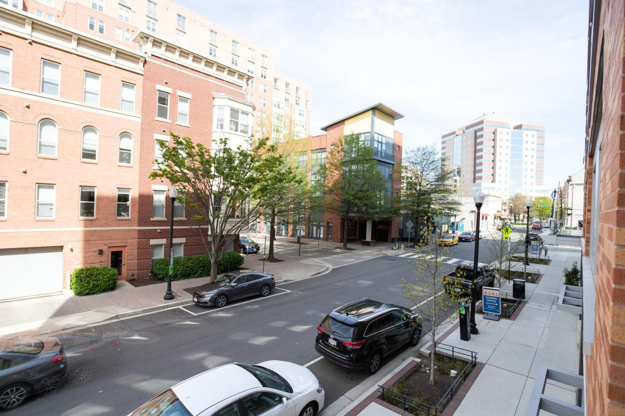 Stylish Condo At Clarendon With Rooftop Views Arlington Buitenkant foto