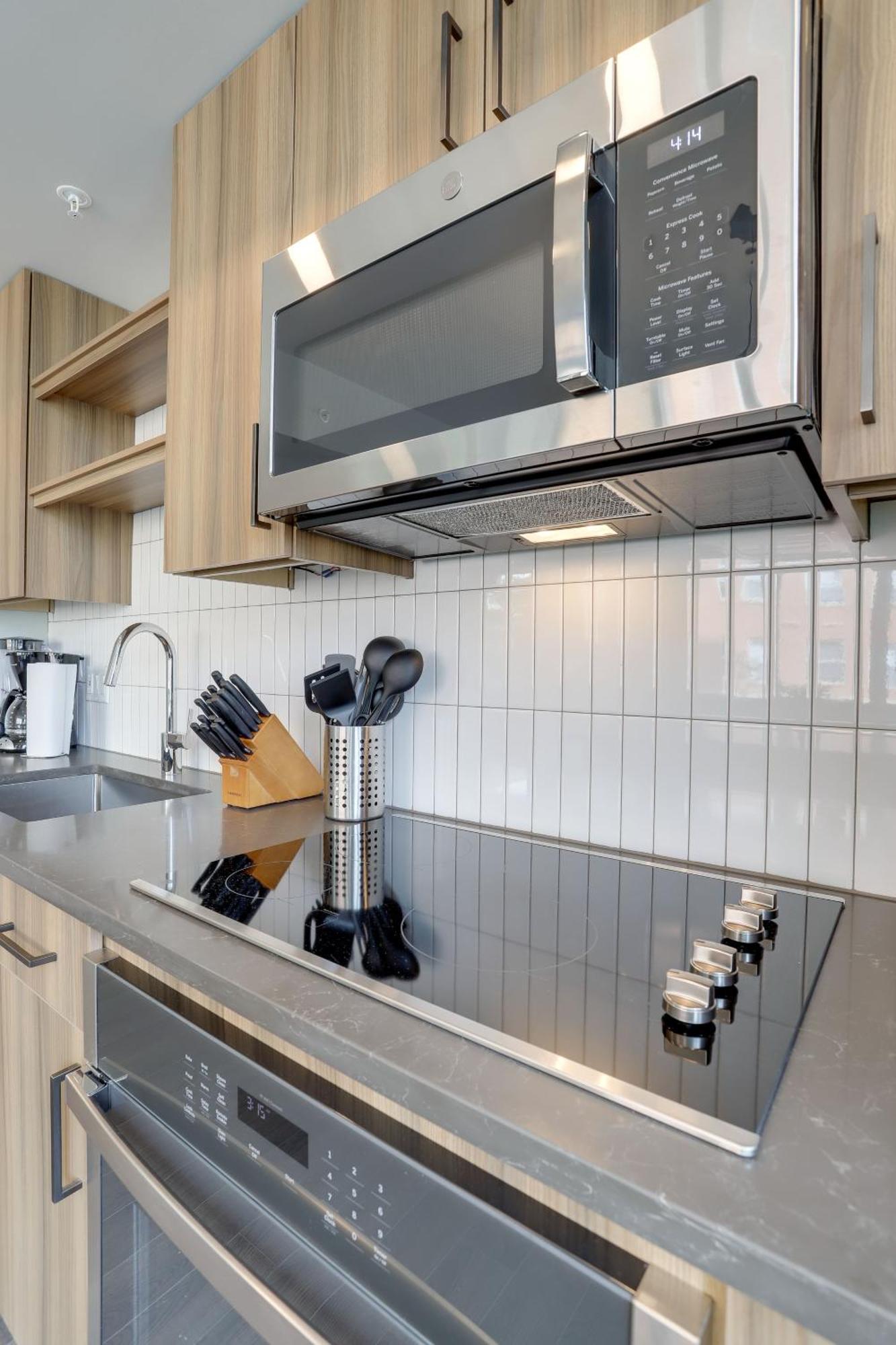 Stylish Condo At Clarendon With Rooftop Views Arlington Buitenkant foto